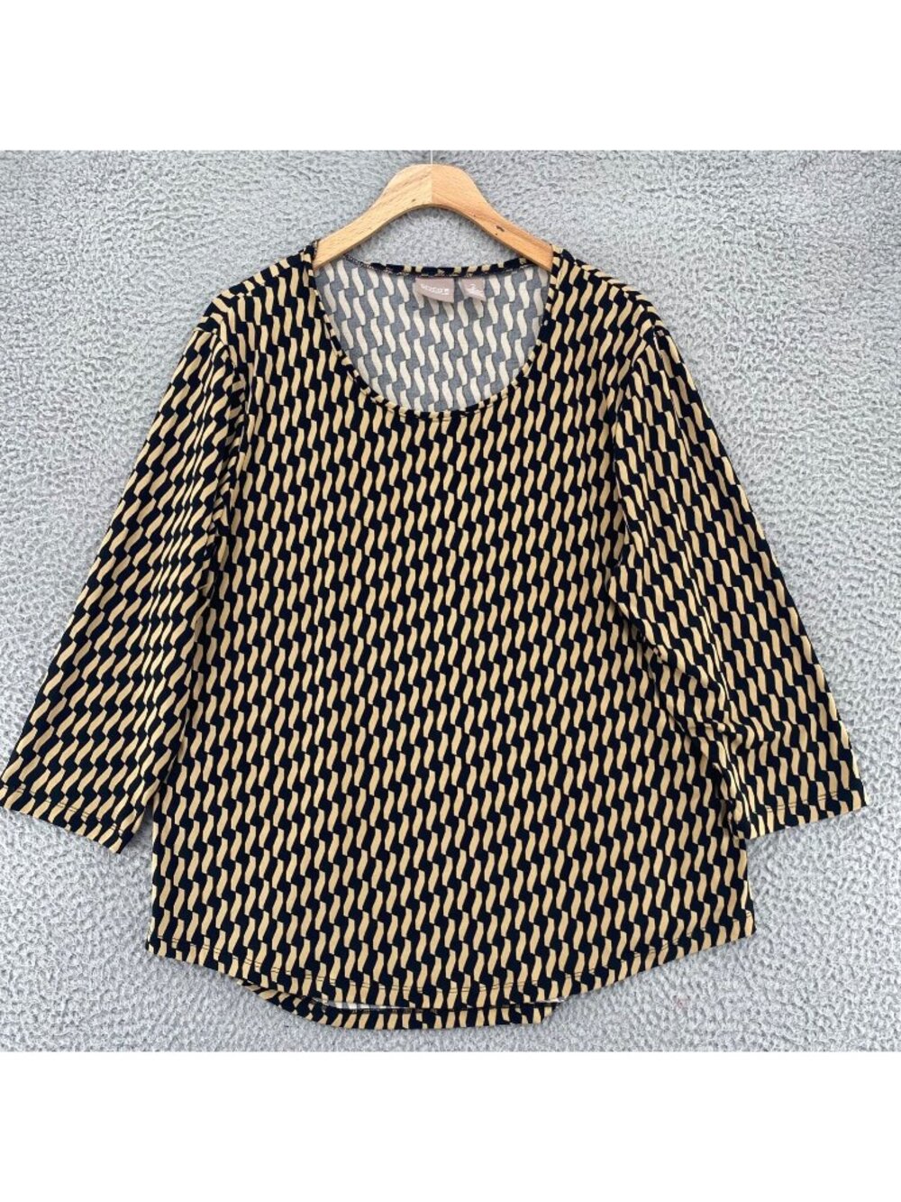 Chicos Top Womens 2 US Large Beige Pattern Stretch Pullover 3/4 Sleeve Everyday